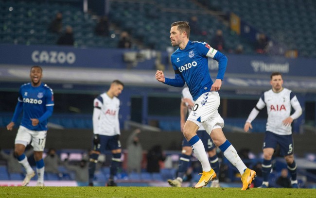 会策略具有 会策略具有